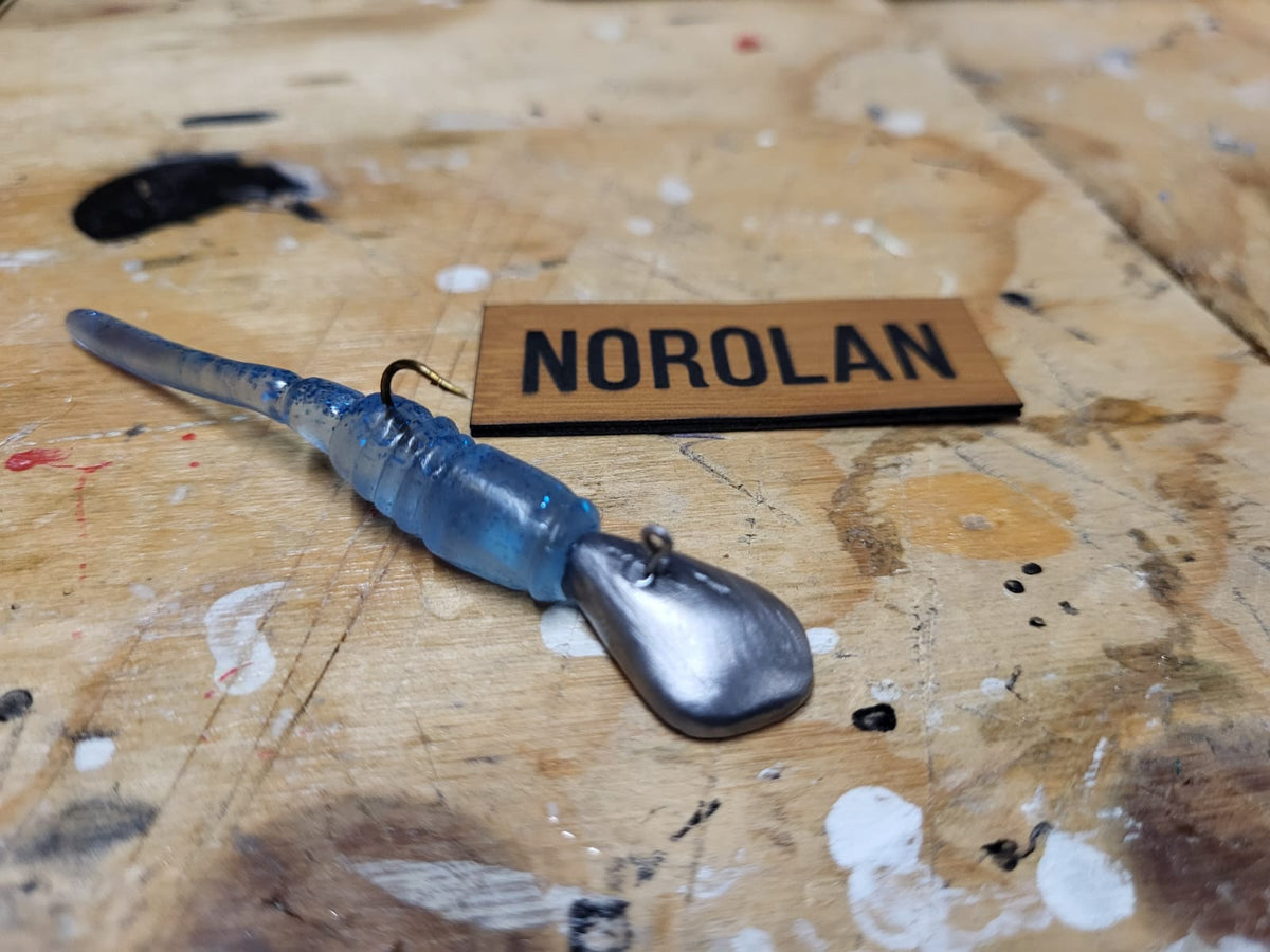 Norolan Bugster Ice Jig pilkkijigi (2 kpl uittava jigipää + 4 kpl jigejä)